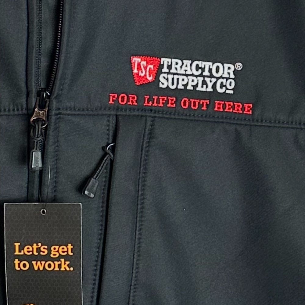 BERNE Tractor Supply Co. hooded jacket - Picture 2 of 16